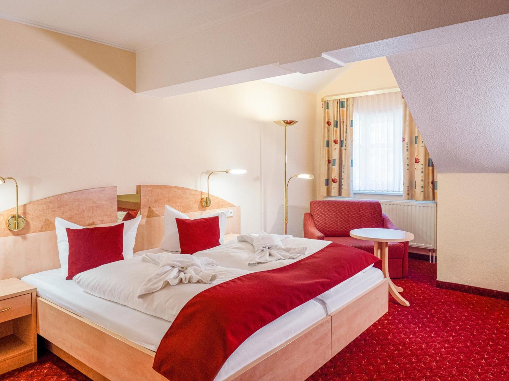 Ferien Hotel Spree-Neisse Neuhausen  Esterno foto