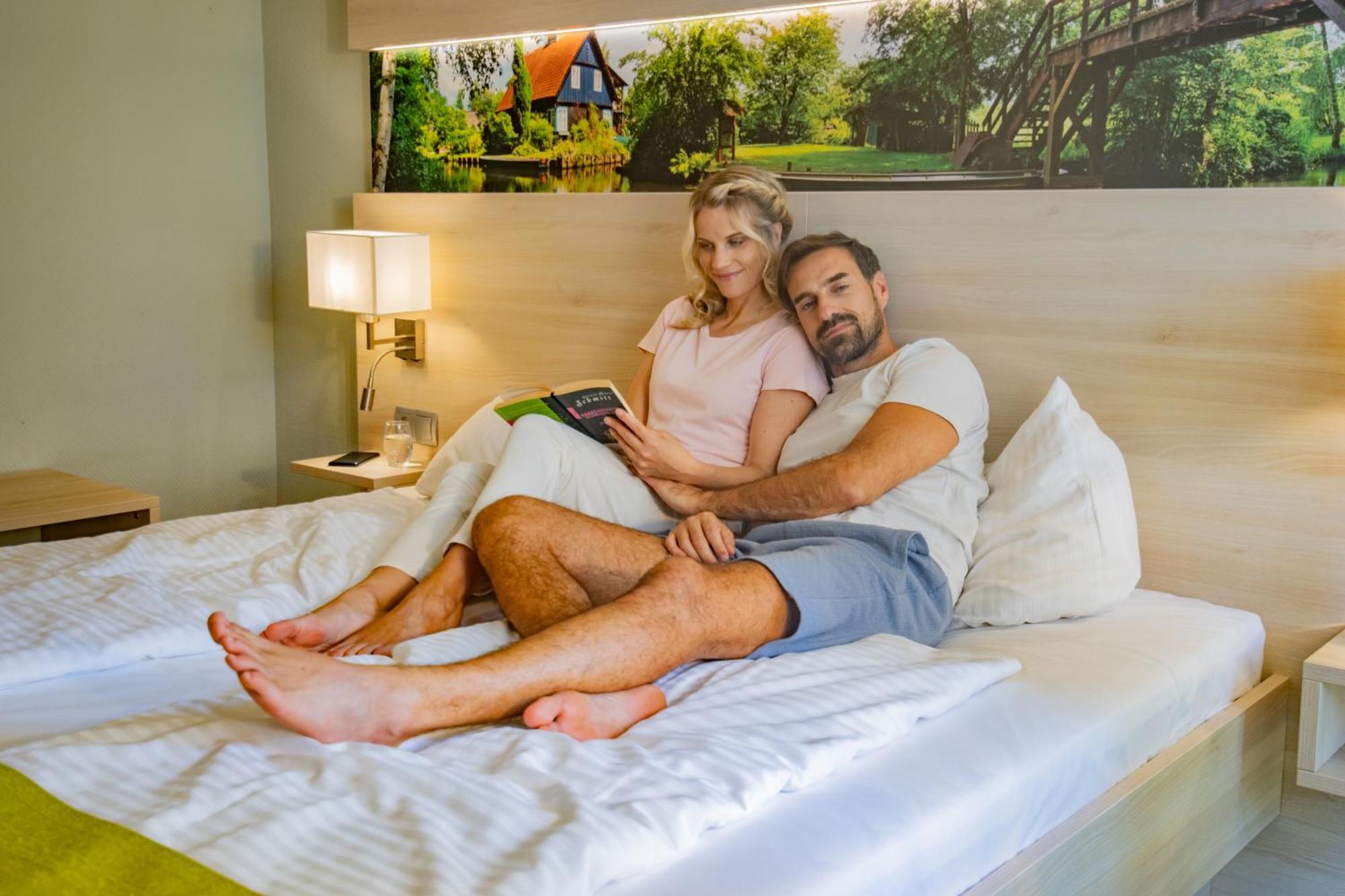 Ferien Hotel Spree-Neisse Neuhausen  Esterno foto