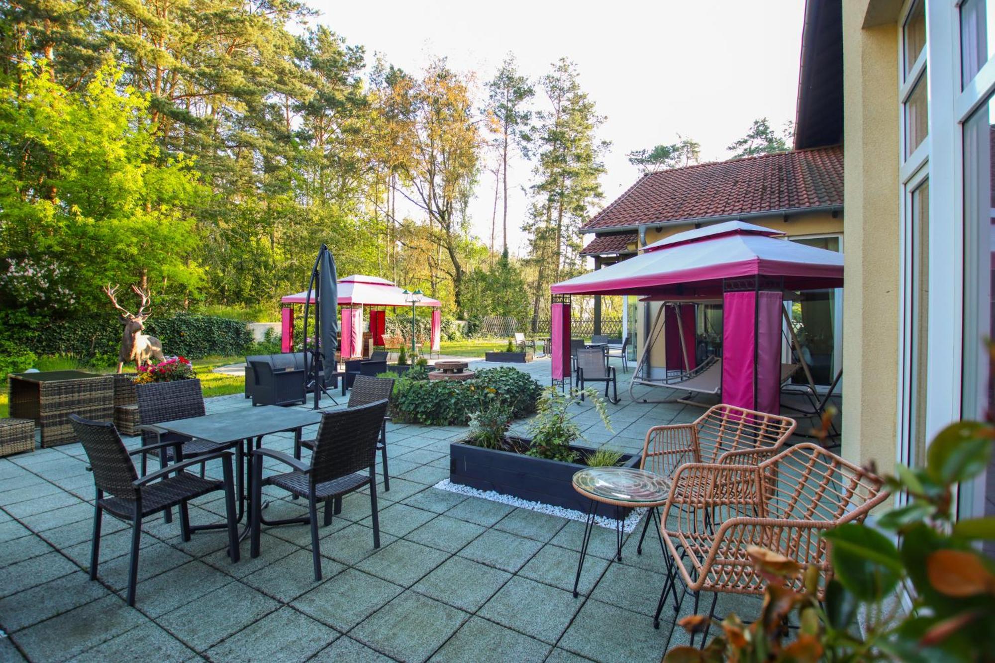 Ferien Hotel Spree-Neisse Neuhausen  Esterno foto