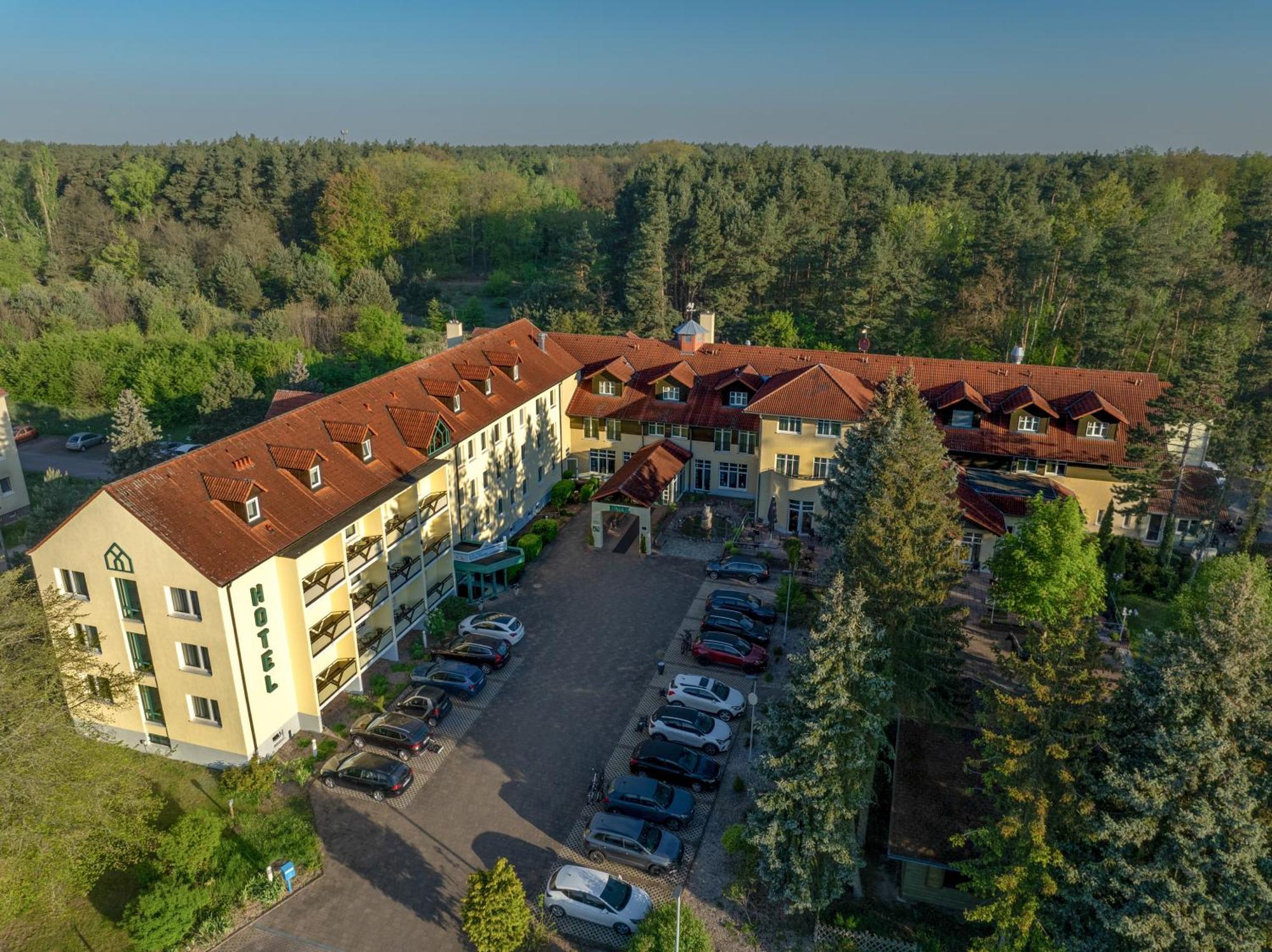 Ferien Hotel Spree-Neisse Neuhausen  Esterno foto