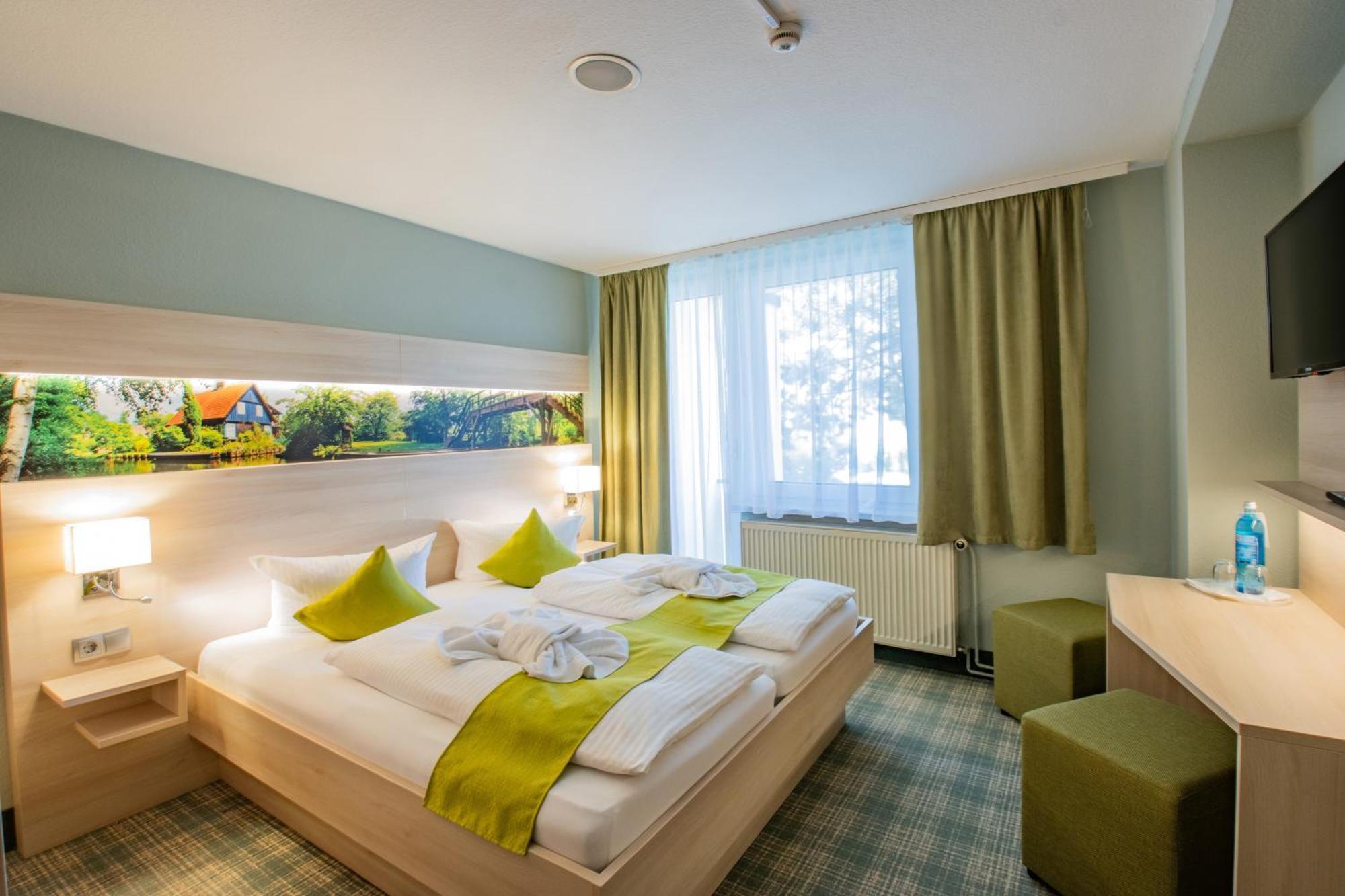 Ferien Hotel Spree-Neisse Neuhausen  Esterno foto