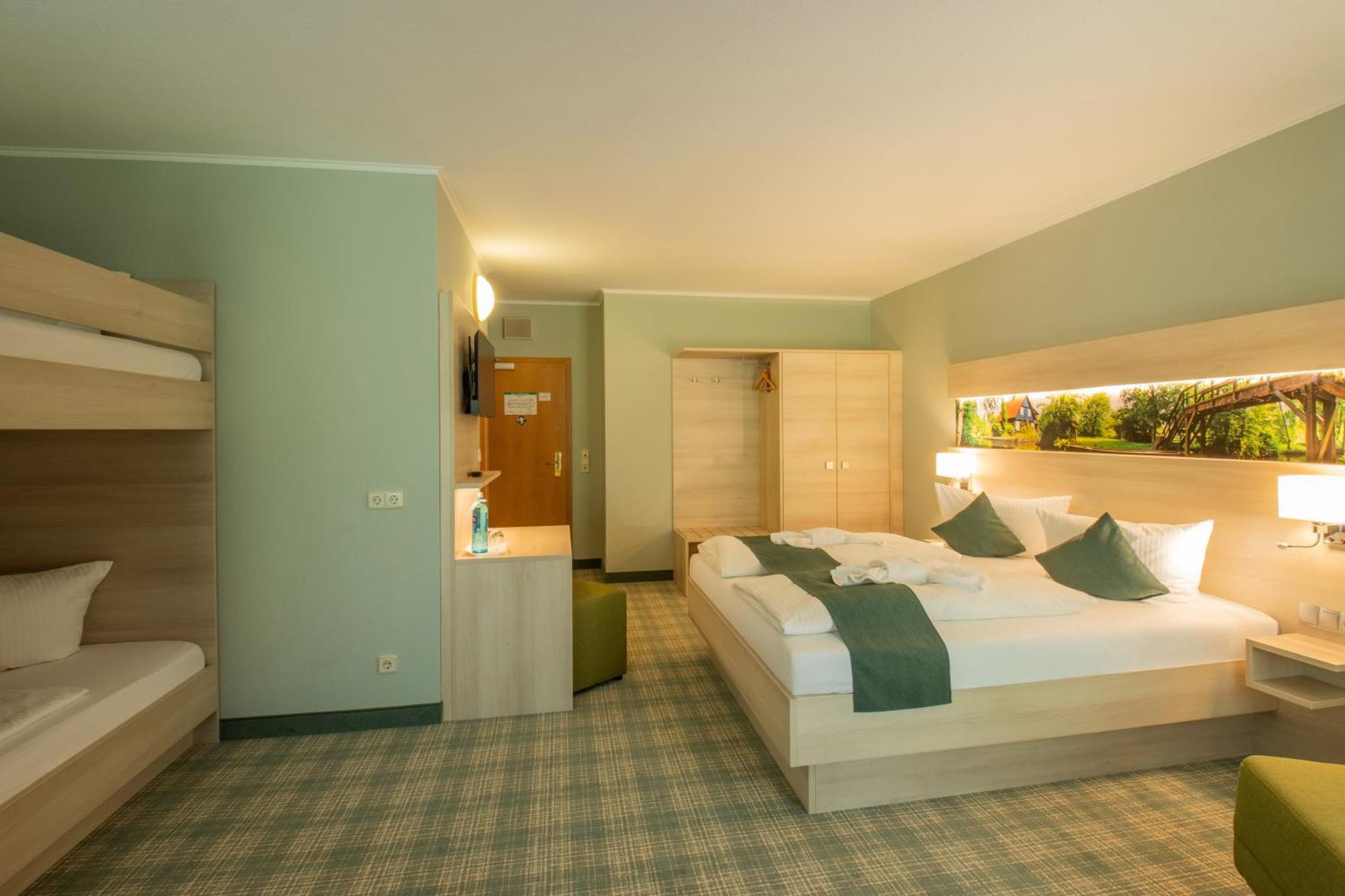 Ferien Hotel Spree-Neisse Neuhausen  Esterno foto